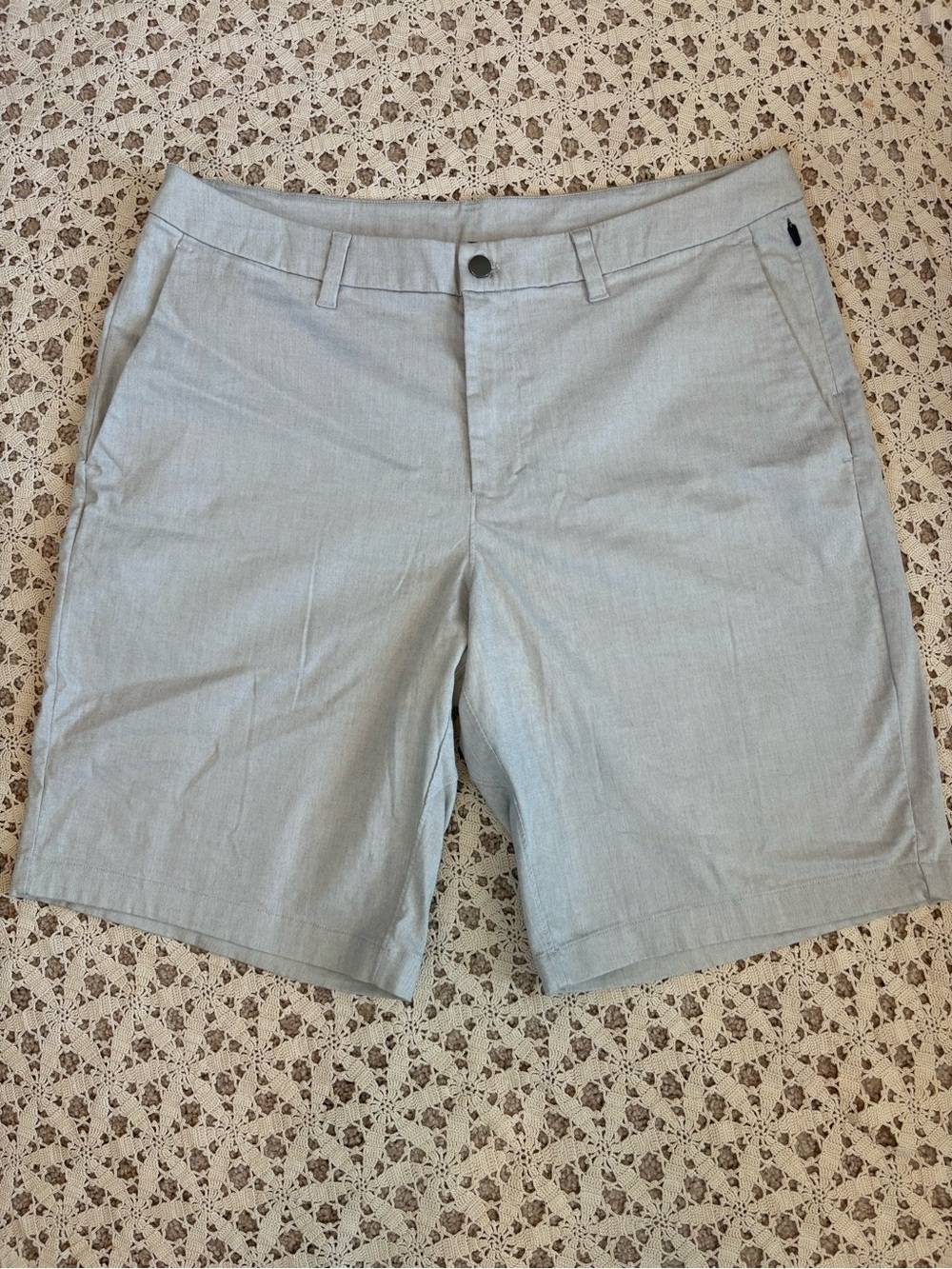 Lululemon Men’s Commission Short Qwick Oxford 11” Relaxed Size 38